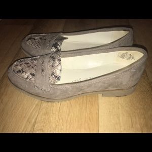 Anne Klein Dress flats.